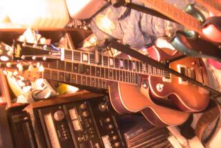 G4M 3 x Guitar Rack Stand