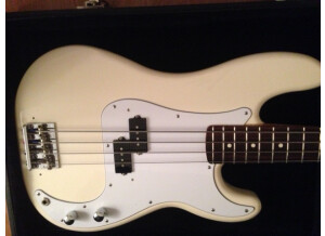 Fender Standard Precision Bass [2006-2008] (89383)