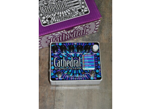 3927-1-ehx-cathedral-stereo-reverb