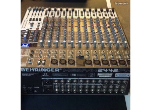 Behringer Xenyx 2442FX (47627)