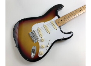 Fender ST72-xx (870)