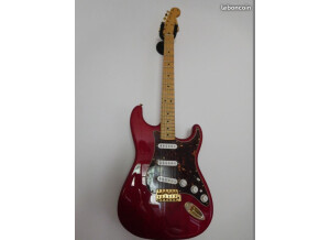 Fender Deluxe Players Strat (75603)