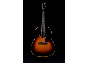 Gibson J45 (17843)