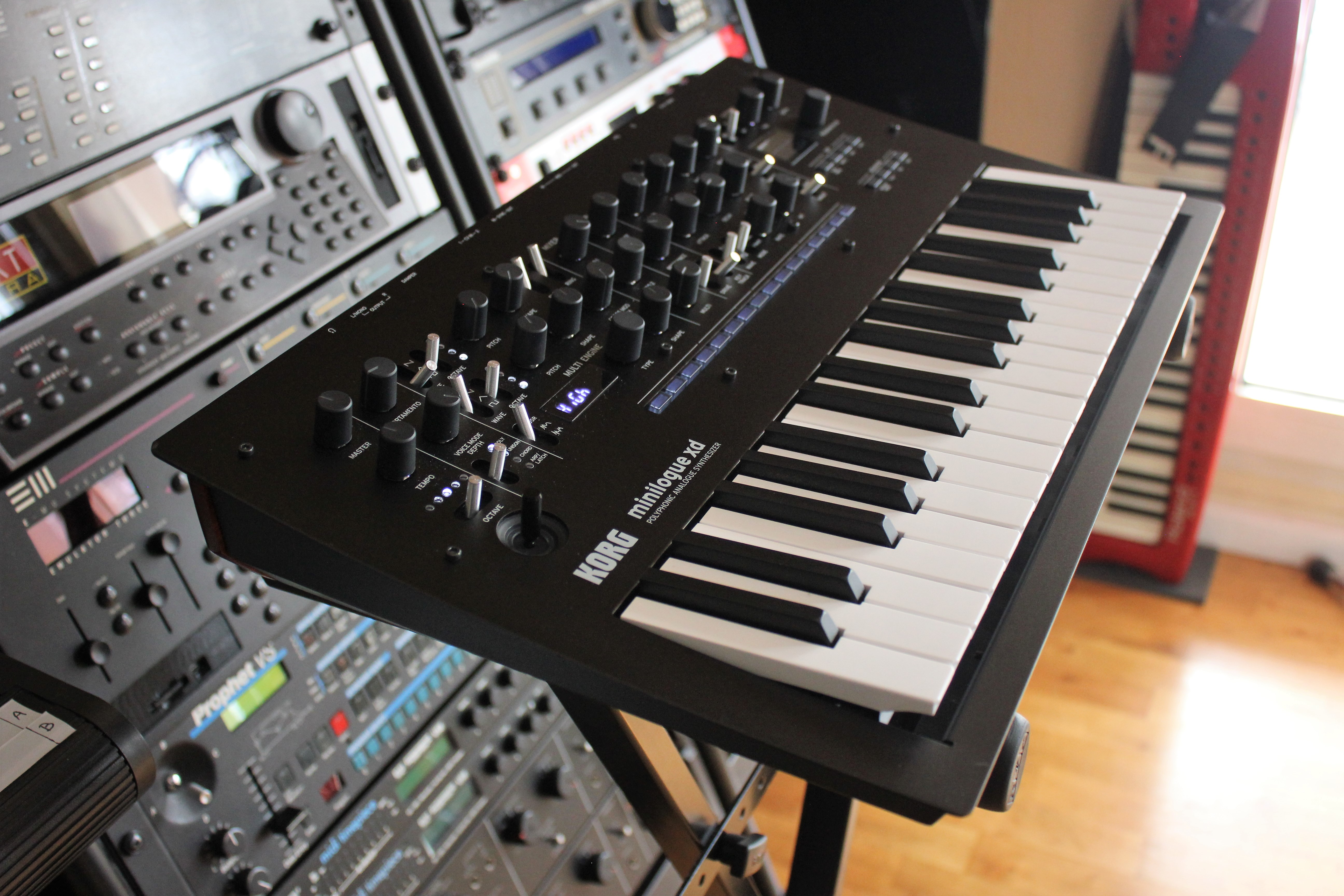 Minilogue XD_2tof 09.JPG