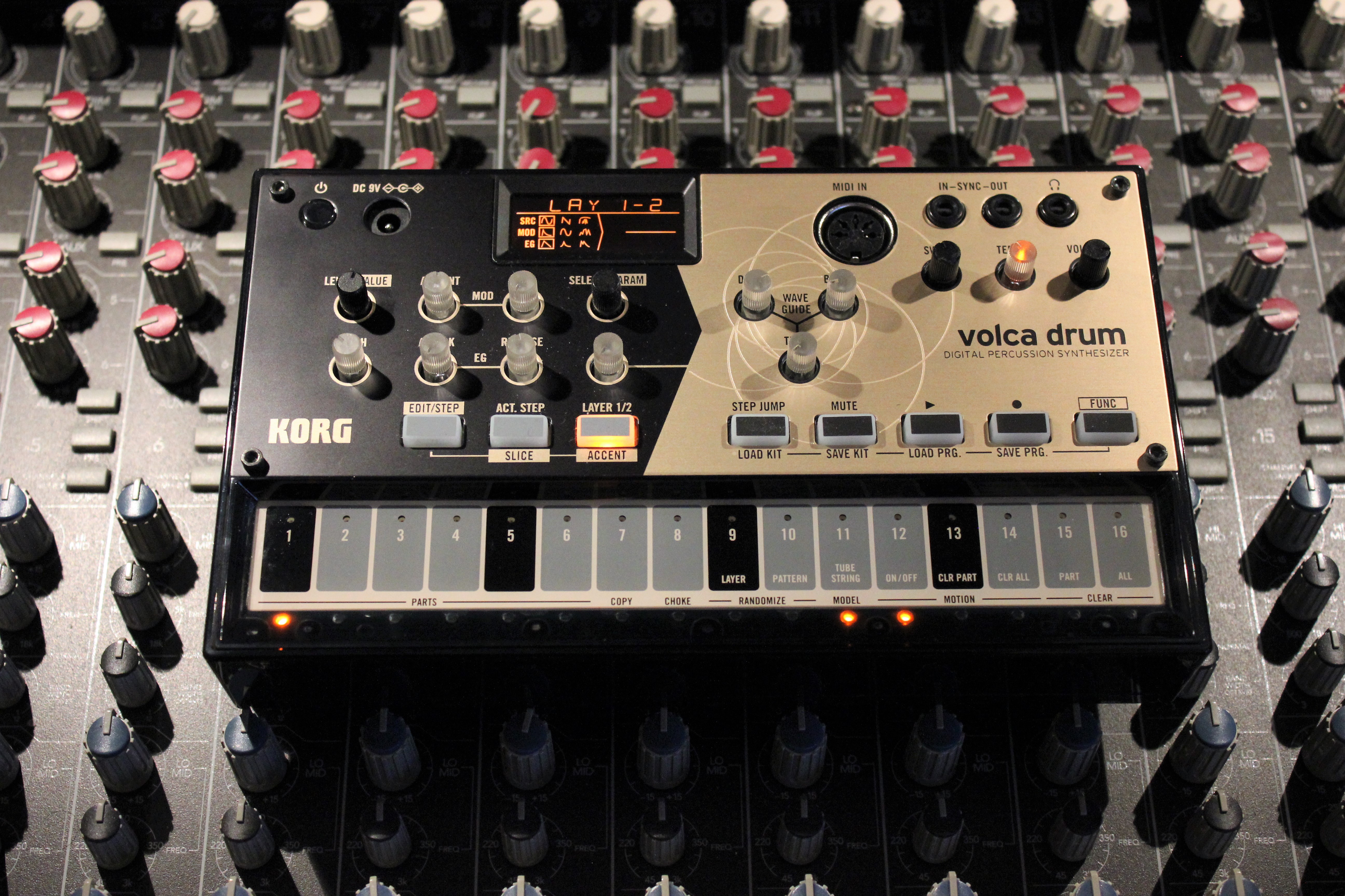 Volca Drum_2 tof 1.JPG