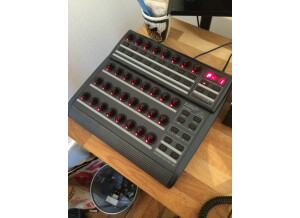 Behringer B-Control Rotary BCR2000 (74894)