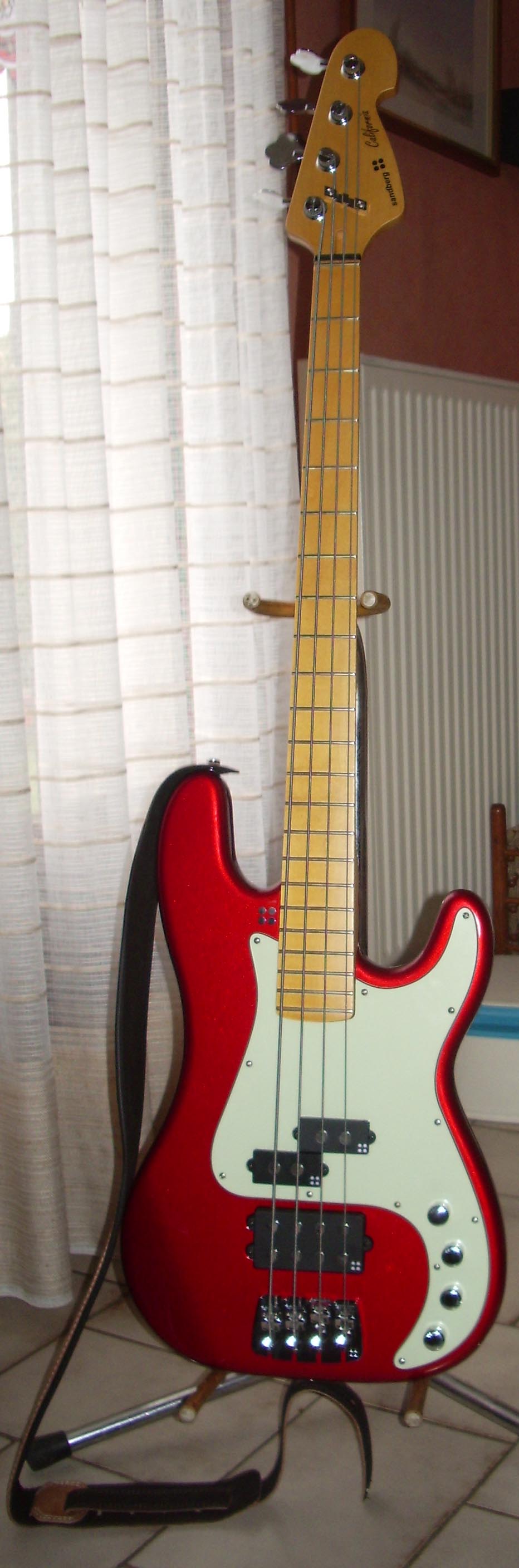 Sandberg (Bass) California PM 4