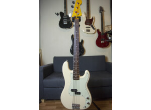 Fender Precision Bass Japan (76897)
