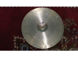 Zildjian+Avedis+20%22+Crash Ride+(1882+grams+IMG_6174.JPG