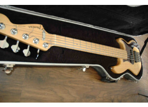 Fender American Deluxe Series - Precision Bass V Mn MBk