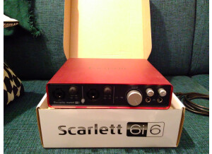 Focusrite Scarlett 6i6 (75057)