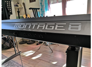 Yamaha Montage 8 (9503)