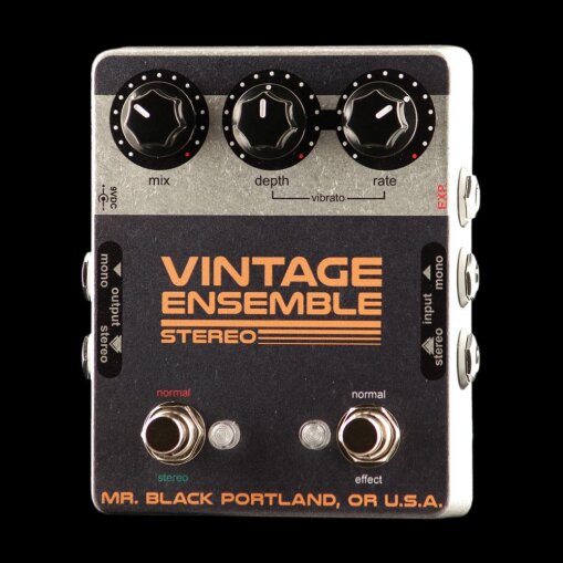 Stereo-Vintage-Ensemble-Left_1024x1024 Stereo-Vintage-Ensemble-Left_1024x1024