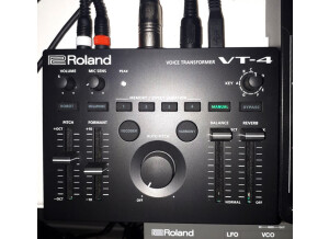 Roland VT-4 (28672)