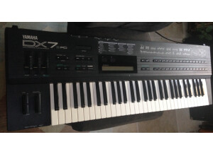 Yamaha DX7 IIFD (83696)