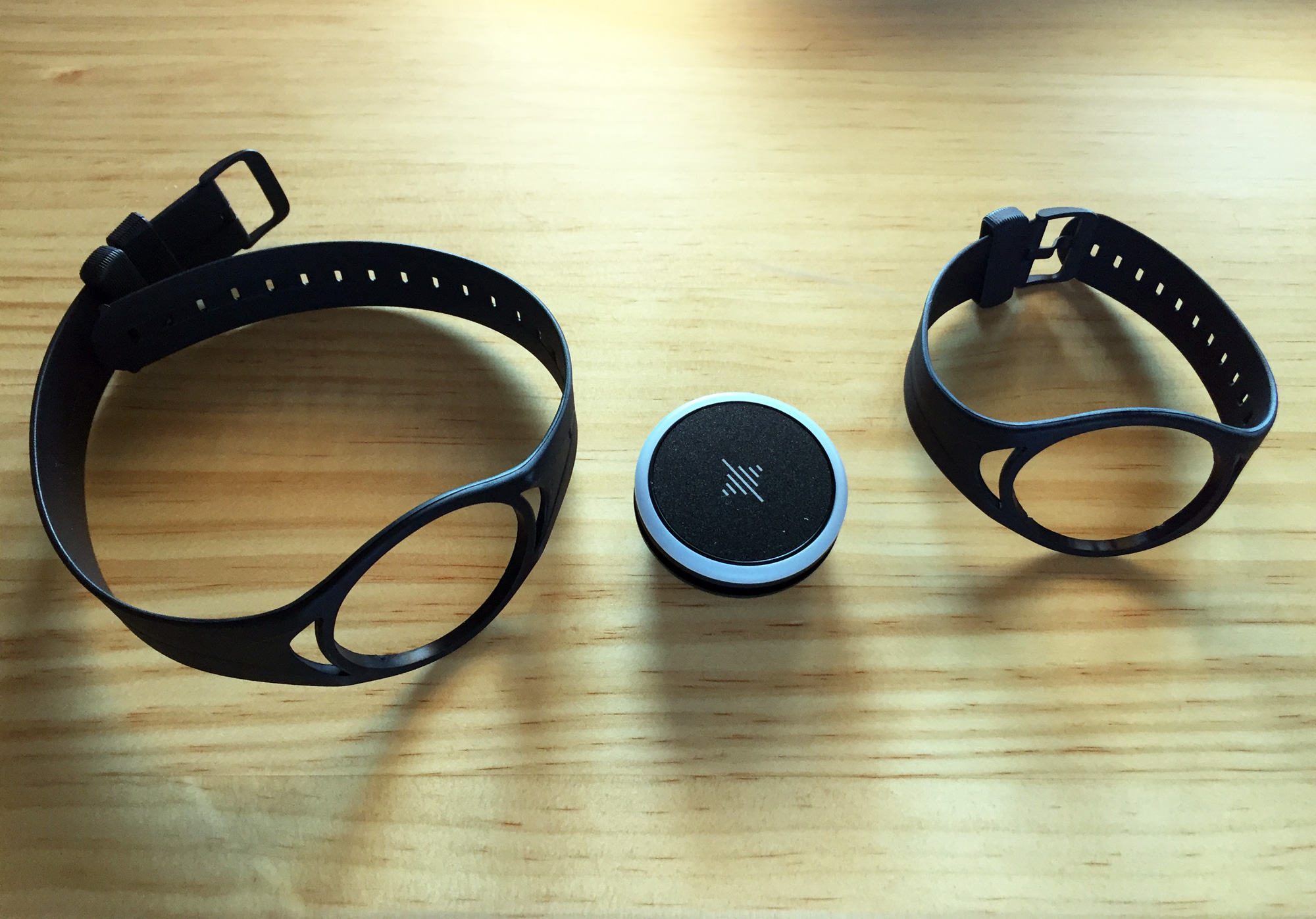 Pulse-Straps-on-wood