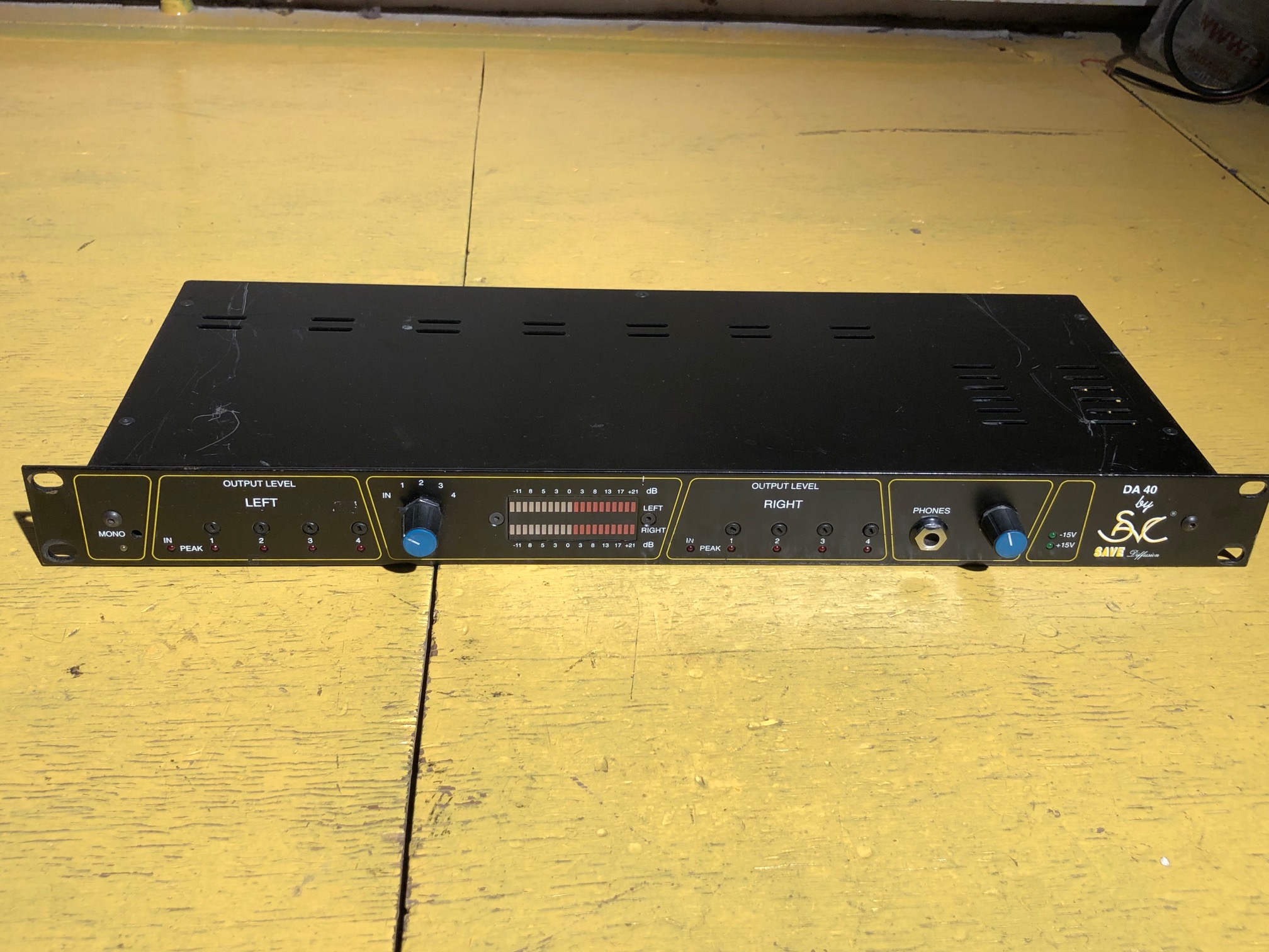 Vends DA40 SAVE Diffusion