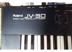 02-Roland JV-30
