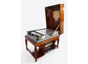 Hammond Novachord