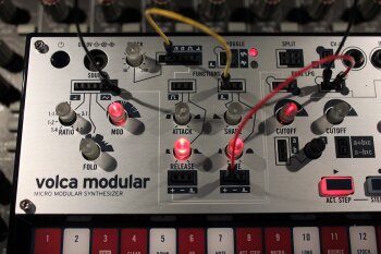 Volca Modular_2tof 7.JPG Volca Modular_2tof 7.JPG