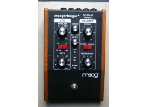 Moog Music MF-103 12-Stage Phaser (71314)
