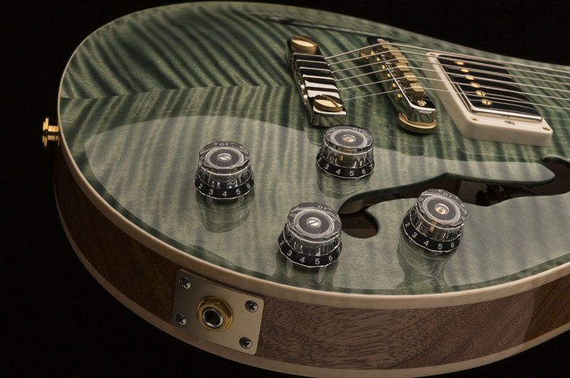 mccarty_hollowbody2_594_2019_photo3