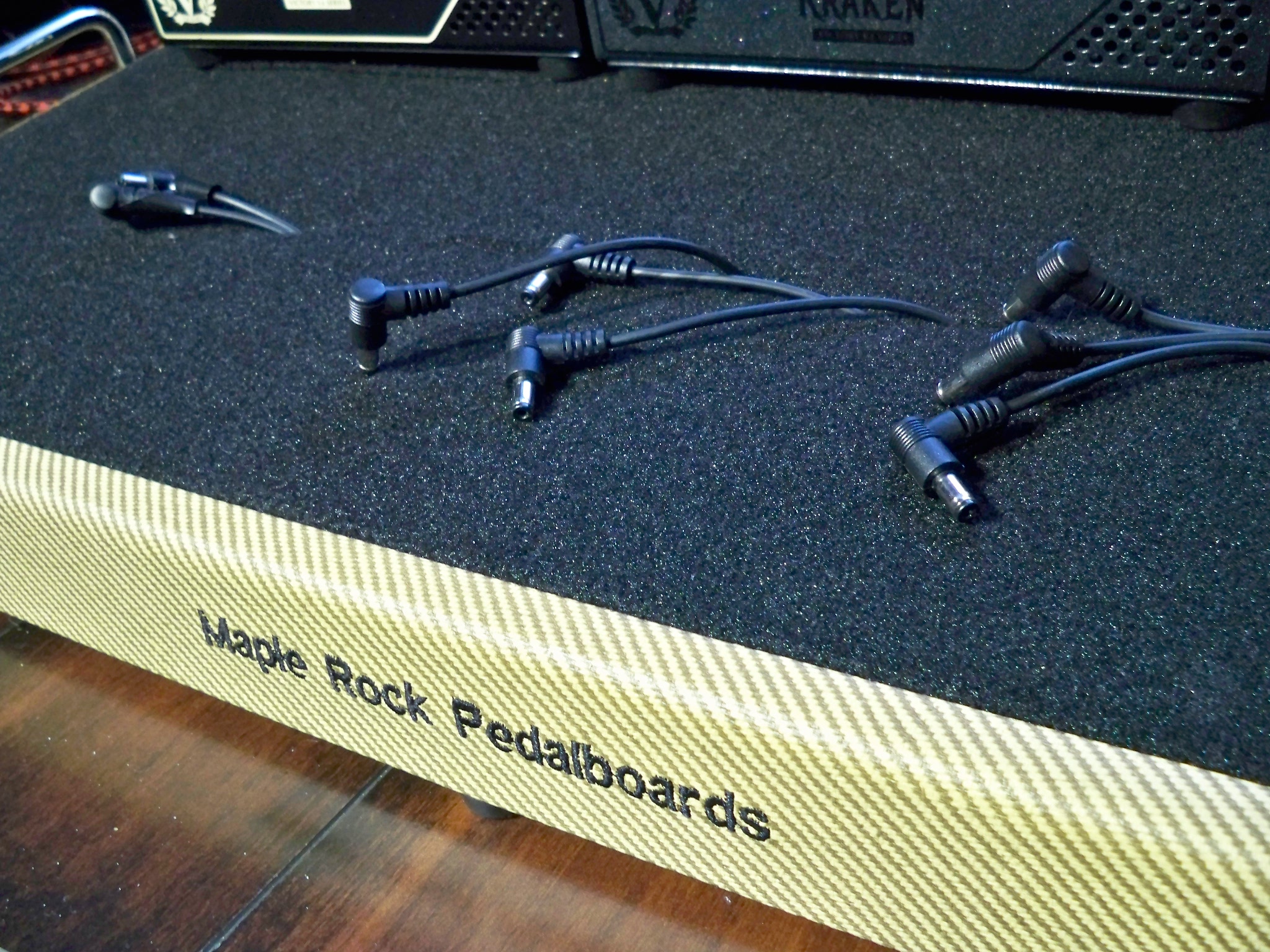 Maple Rock Pedalboards Standard 16x30