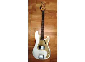Squier Vintage Modified Precision Bass (76434)