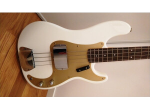 Squier Vintage Modified Precision Bass (72162)