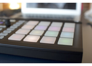 Native Instruments Maschine Mikro MKII (92436)