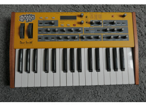 Dave Smith Instruments Mopho Keyboard (88038)