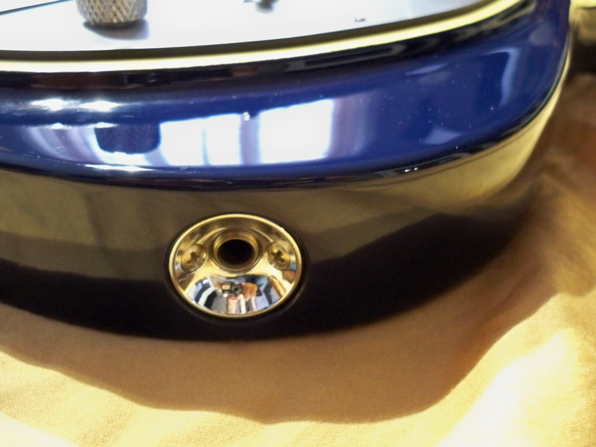 Eastwood Guitars Backlund 200