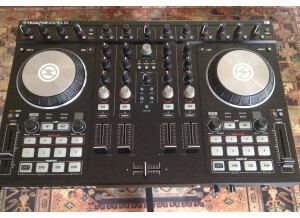 Native Instruments Traktor Kontrol S4 mk2 (98658)