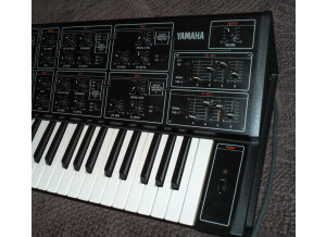 Yamaha CS15 (21997)