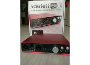 Focusrite Scarlett 6i6 (95112)