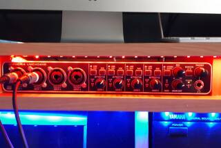Behringer U-Phoria UMC404HD