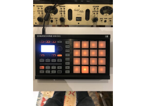 Native Instruments Maschine Mikro MKI (4100)