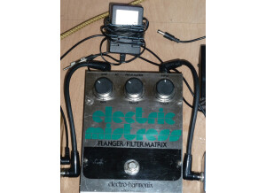 Electro-Harmonix ELECTRIC MISTRESS FLANGER/FILTER MATRIX