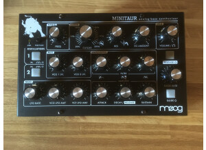 Moog Music Minitaur (81744)