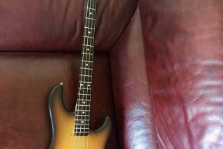 G&L L-1000