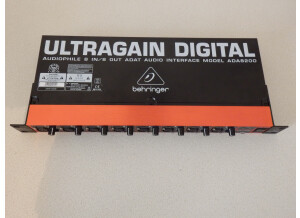 Behringer Ultragain Digital ADA8200 (9447)