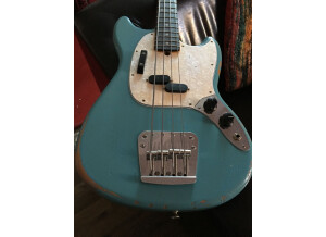 Fender JMJ Road Worn Mustang Bass (14279)