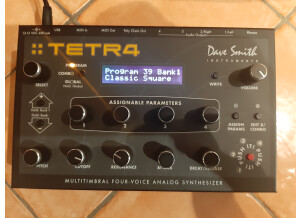 Dave Smith Instruments Tetra (21700)