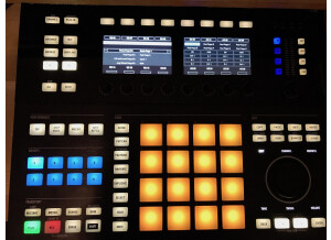 Native Instruments Maschine Studio (37819)