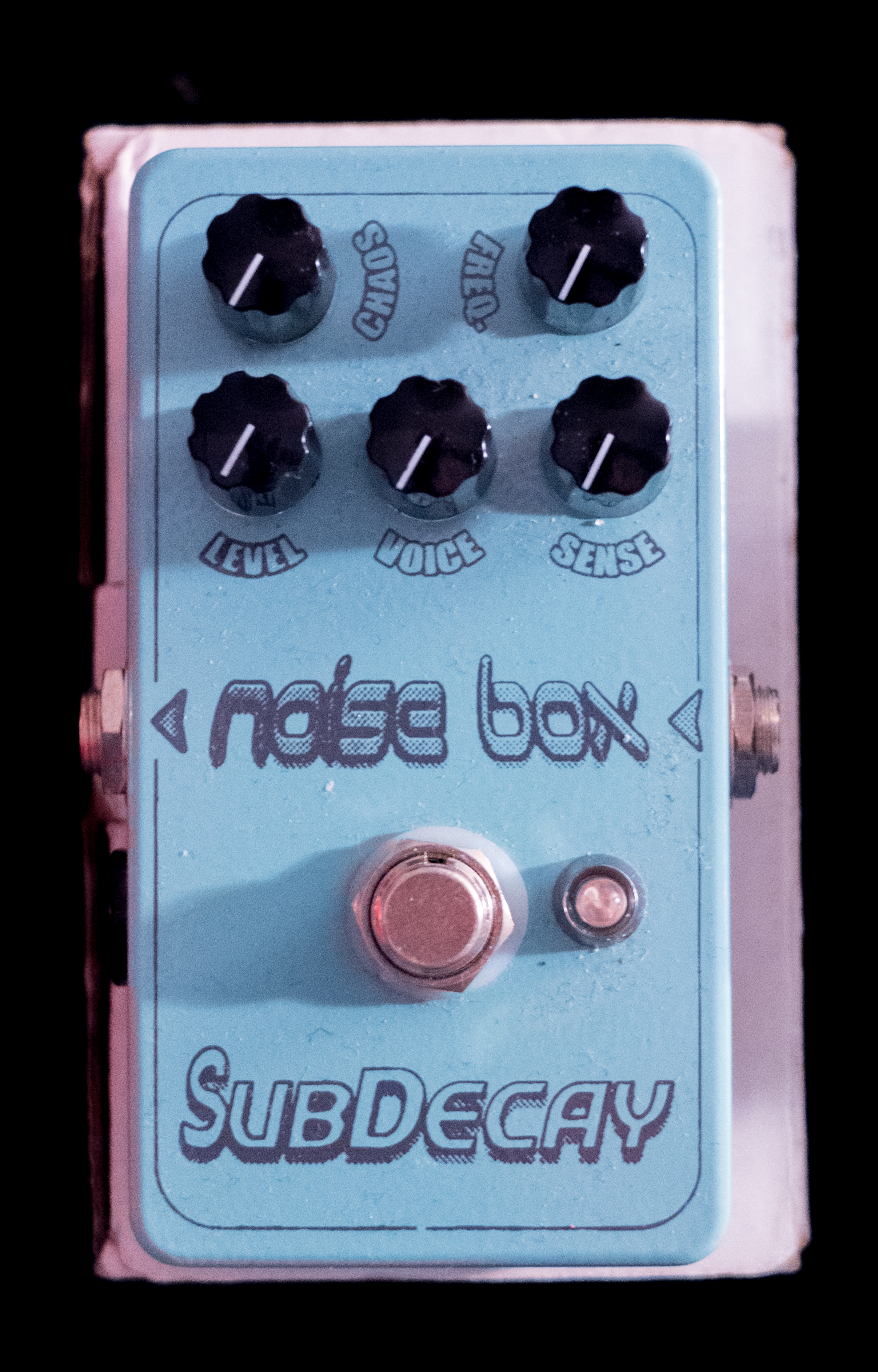 Noise Box - Subdecay Studios Noise Box - Audiofanzine