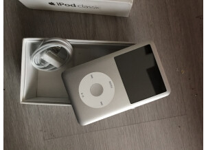 Apple IPOD CLASSIC 160Go (90674)