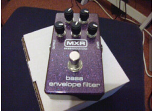 MXR M82 Bass Envelope Filter (76462)