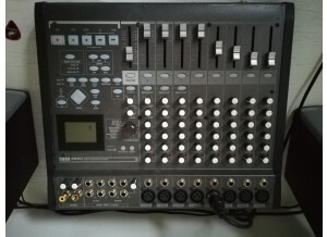 Korg D888 (64490)
