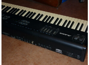 Alesis QS8 (70926)