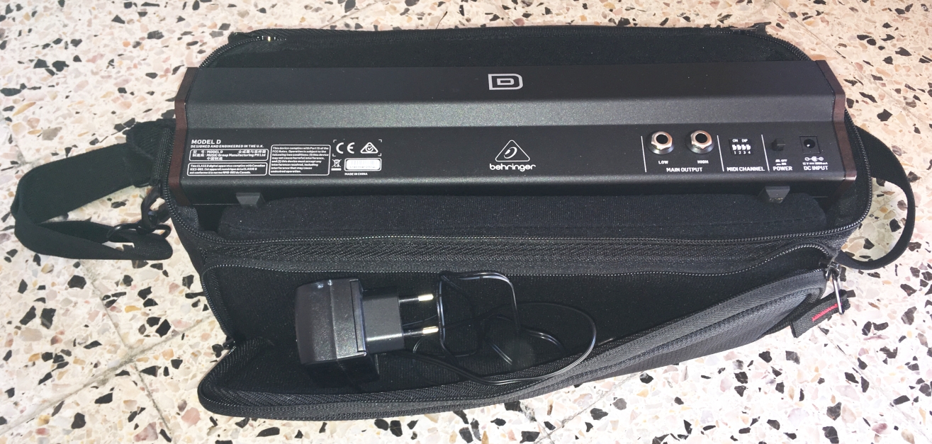 Behringer Model D : Softcase Gator pour le Behringer Model D